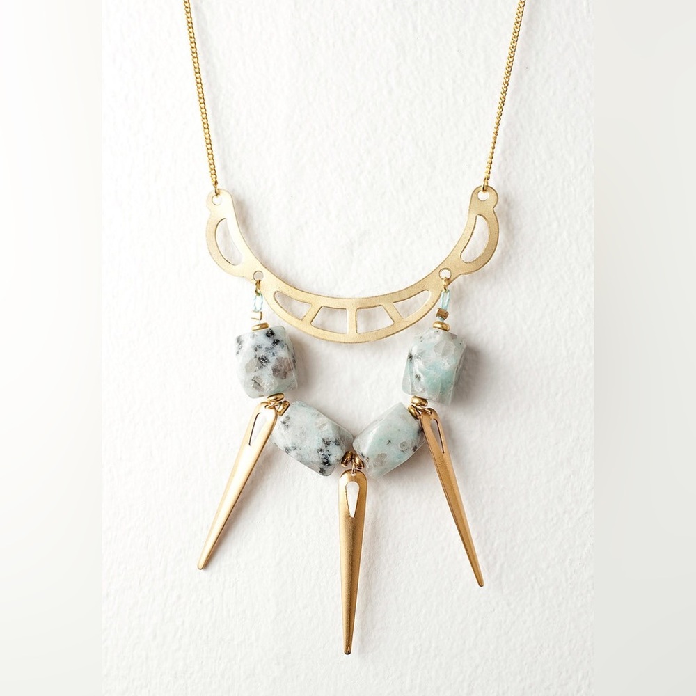 2/$40💎 Bold Gold Statement Necklace with Mint Dalmatian Jasper and Gold Spikes